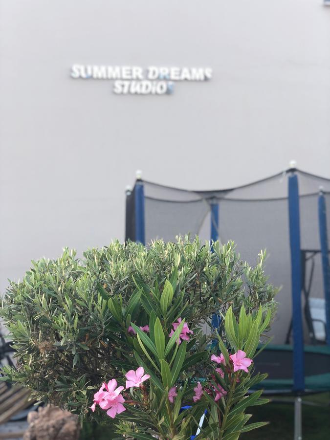 Summer Dreams Studios Apartment *